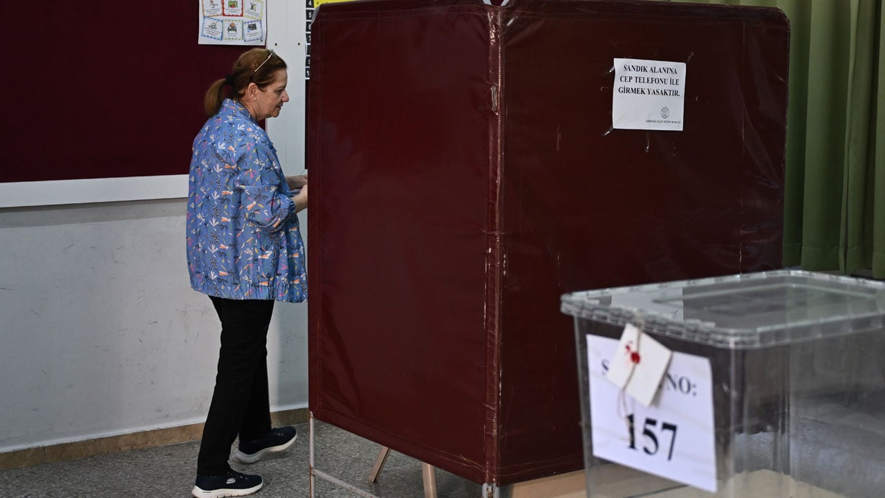 Foto - KKTC geleceğini oyluyor