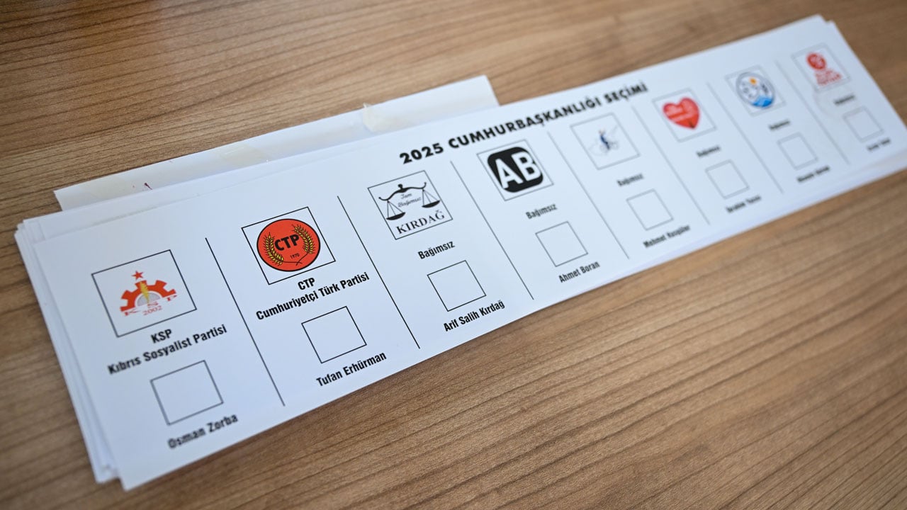 Foto - KKTC geleceğini oyluyor