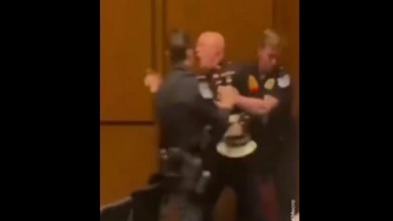 Foto - Koca İslam dünyası, bir ABD’li asker kadar olamadı! Cesur yürek, Müslümanların sustuğu yerde kolunu feda etti