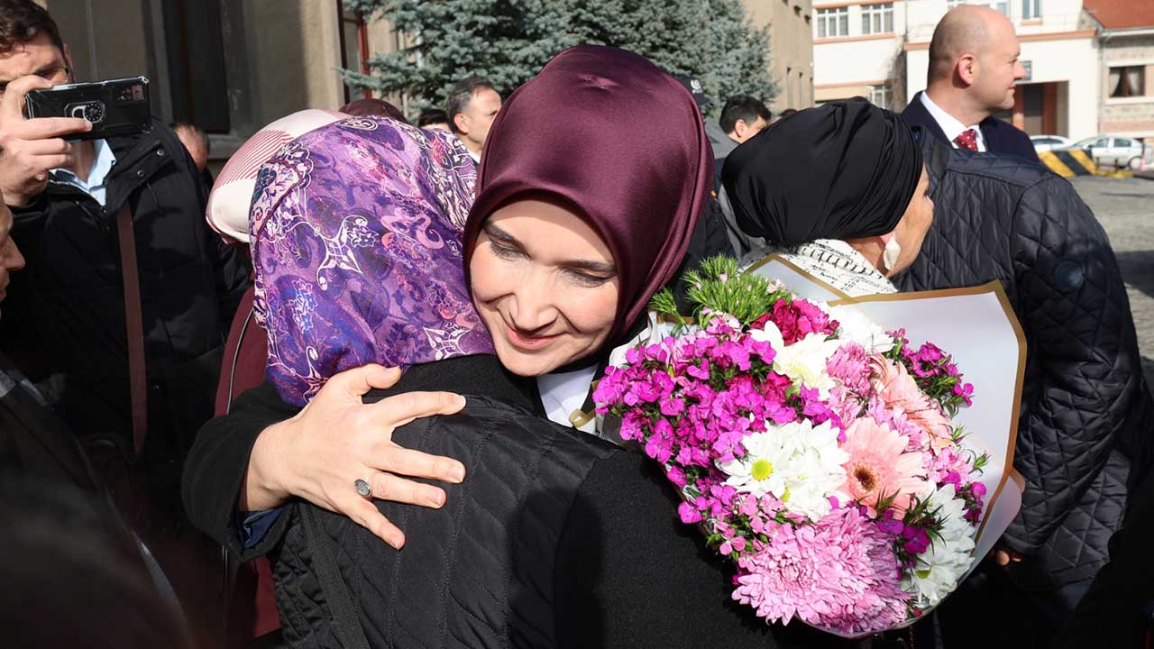 Foto - Koca kent arkasından ağladı! Kübra Güran Yiğitbaşı törenle uğurlandı