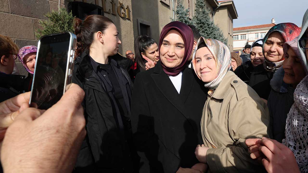 Foto - Koca kent arkasından ağladı! Kübra Güran Yiğitbaşı törenle uğurlandı