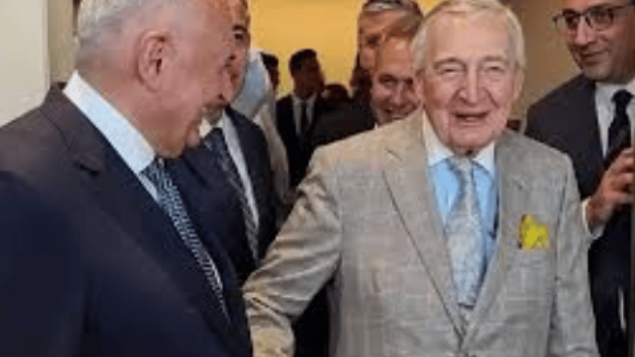 Foto - Koç’a tepki saldırıları sürüyor! Rezil ötesi sözde fıkraya 2 satırlık özür gelmişti
