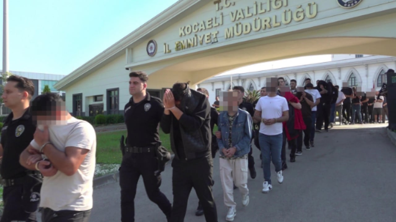 Foto - Kocaeli merkezli dev operasyon! 6,6 milyarlık vurgun: 101 müptezel kodese tıkıldı