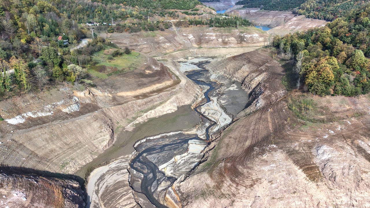 Foto - Kocaeli’nin can damarı tehlikede! Yuvacık’ta su bitti