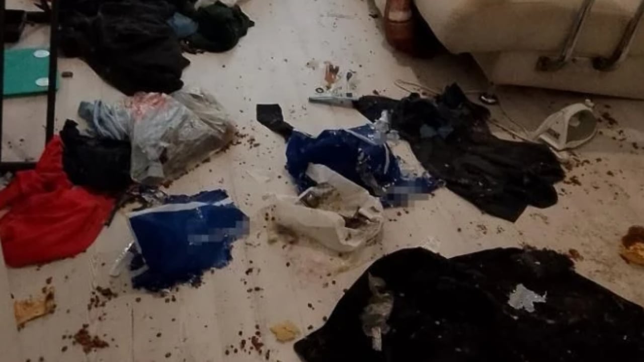 Foto - Koku ihbarına giden polis neye uğradığını şaşırdı