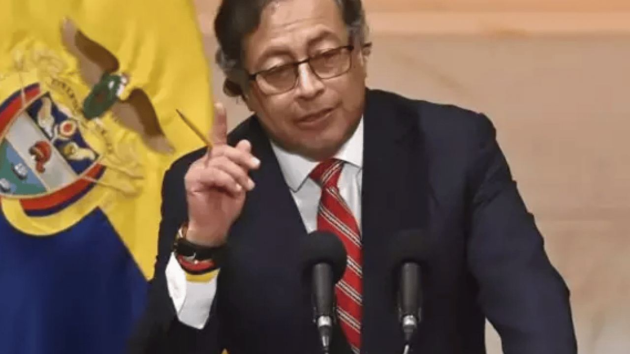 Foto - Kolombiya Lideri Petro'dan Trump'a zehir zemberek yanıt! Tepki gösterdi: Kaba ve cahilsiniz 