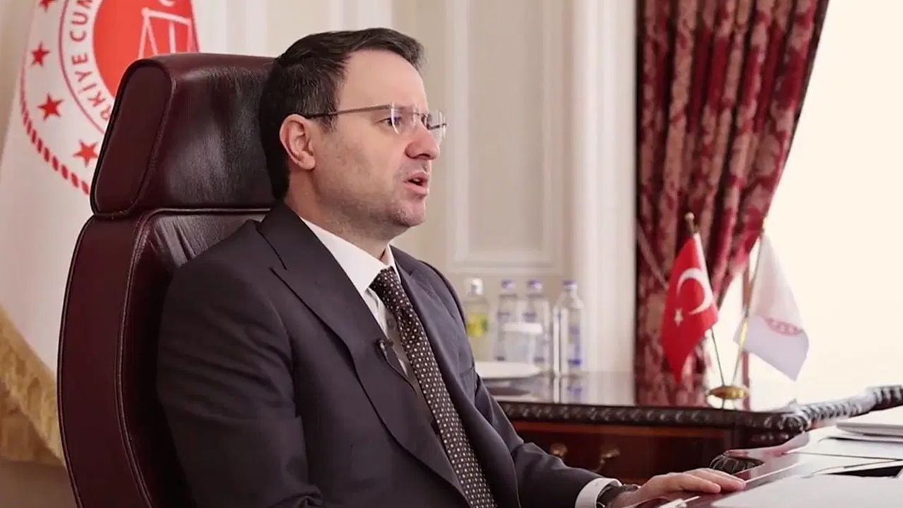 Foto - Koltuğa daha yeni oturmuştu! 4 yardımcısı birden görevden alınan Bakan Akın Gürlek’ten dikkat çeken yorum