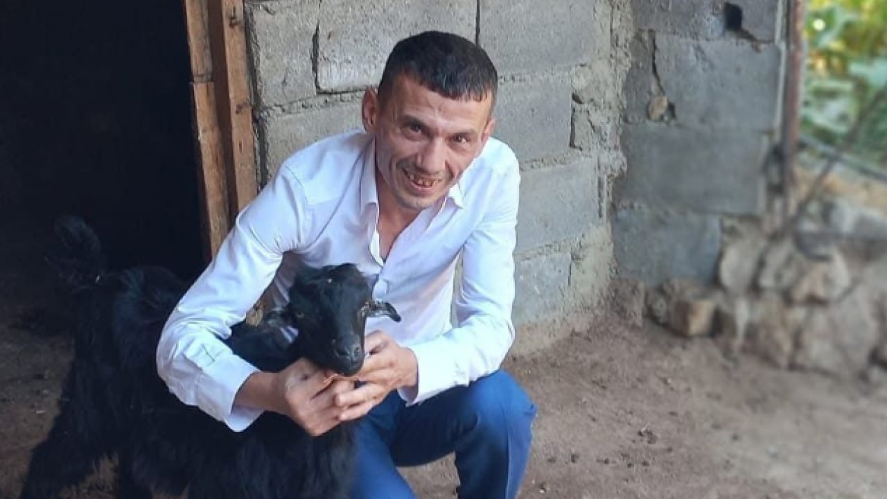 Foto - Komşu değil, canavar! 85 yaşındaki kadının boğazına bıçak dayayıp bileziğini çaldı!