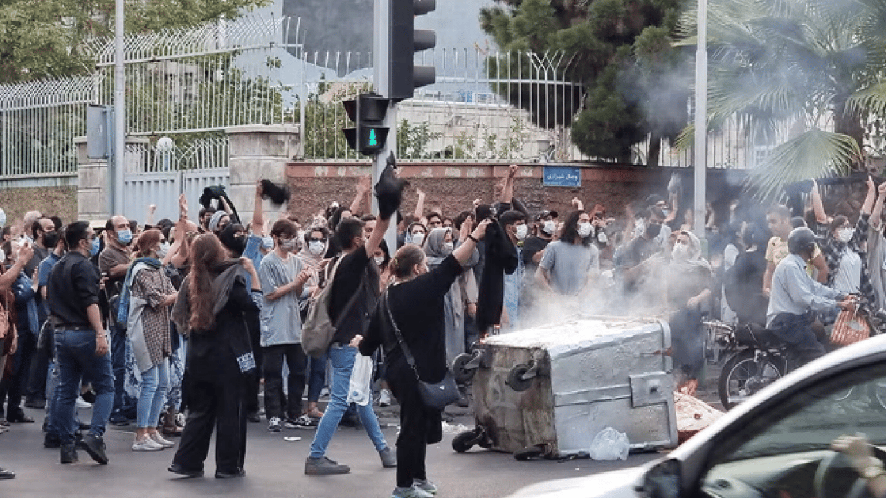 Foto - Komşuda işler kontrolden çıktı: Ölü sayısı 36'ya yükseldi!