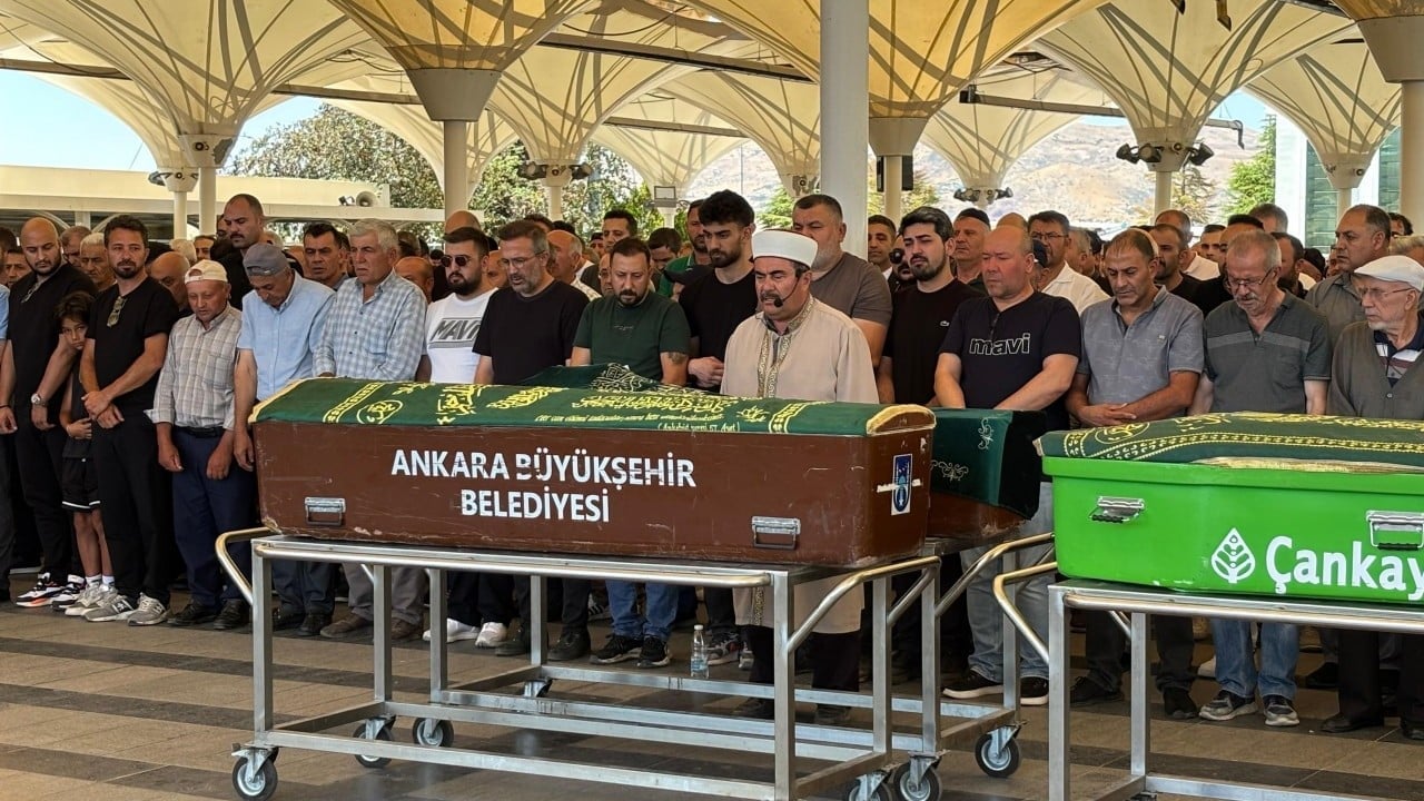 Foto - Yangını söndürmek istemişti... Ankara'da feci olay