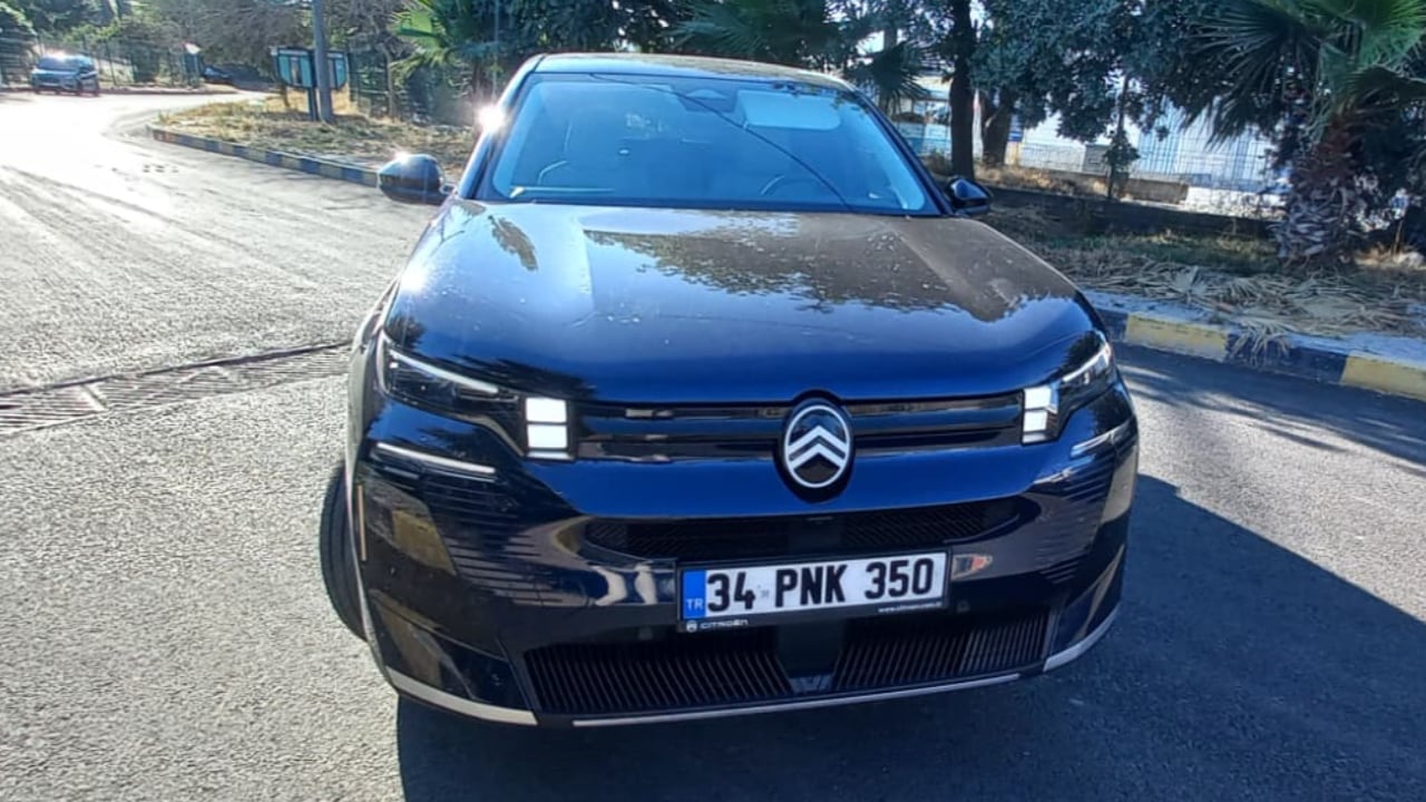 Foto - Konfor DNA’sında, teknoloji artık en güçlü silahı! Bu SUV sizi şaşırtabilir! Hibrit güçle gelen yeni nesil Citroën C5 Aircross
