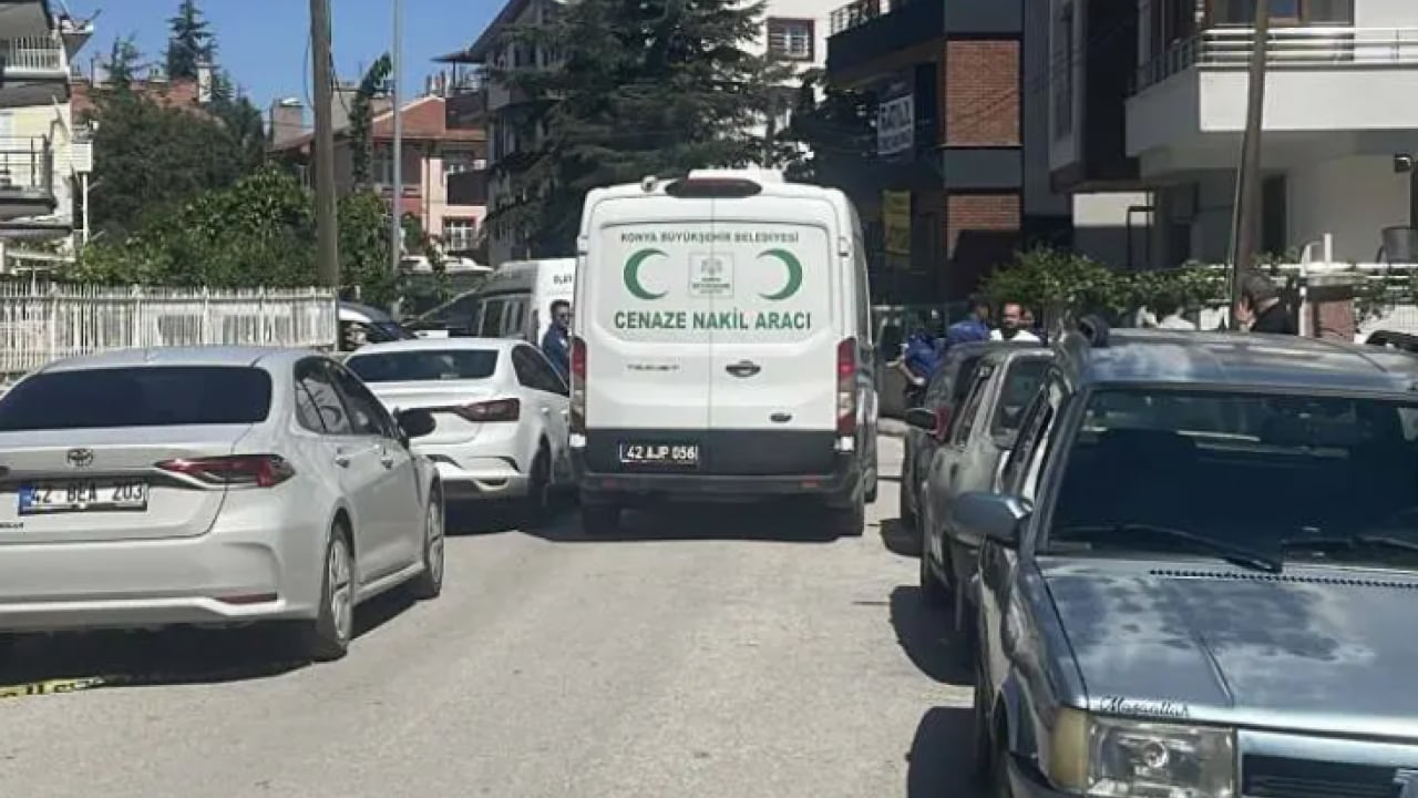 Foto - Konya'da aile faciası: Annesini 20, babasını 10 bıçak darbesiyle katletti! 