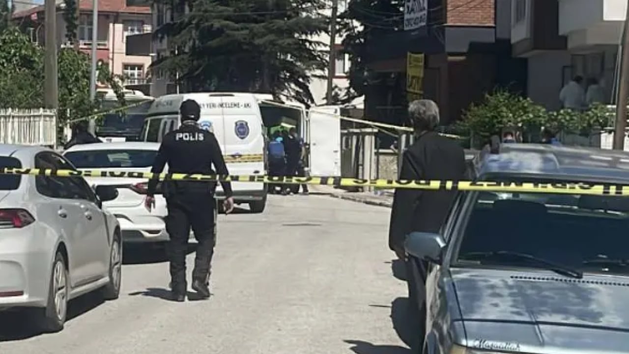 Foto - Konya'da aile faciası: Annesini 20, babasını 10 bıçak darbesiyle katletti! 
