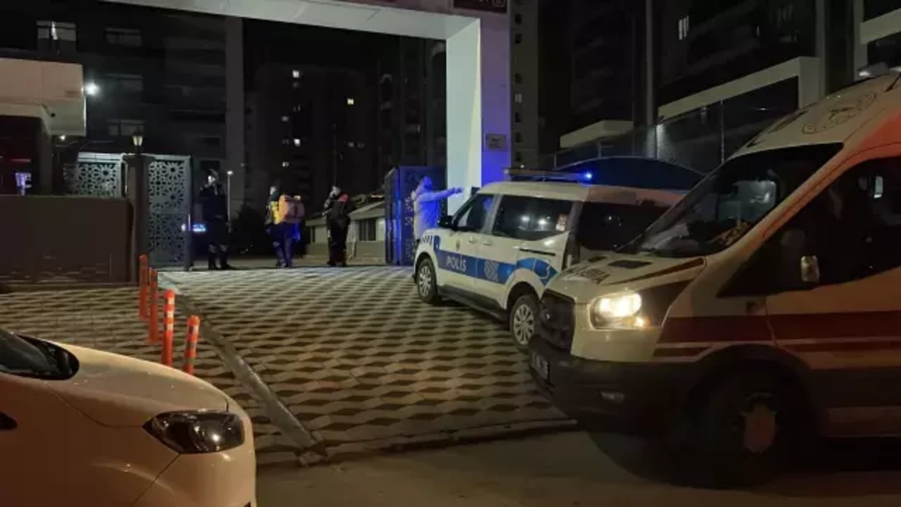 Foto - Konya’da kan donduran aile faciası! Önce kız kardeşi ile annesine, sonra da kendi kafasına sıktı 