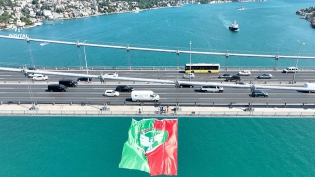 Foto - Köprüye asılmıştı! Amedspor bayrağının perde arkası ortaya çıktı