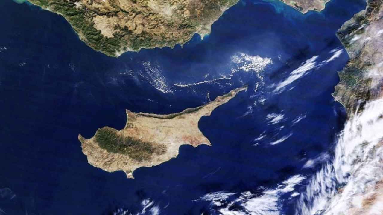 Foto - 'Korkmuyoruz, içimiz rahat' diyerek ABD, İsrail ve Rumlara resti çektiler: Arkamızda Türkiye var