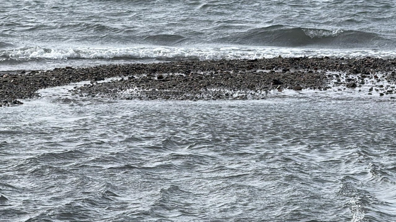 Foto - Korkutan manzara! Deniz çekildi, adacıklar ortaya çıktı