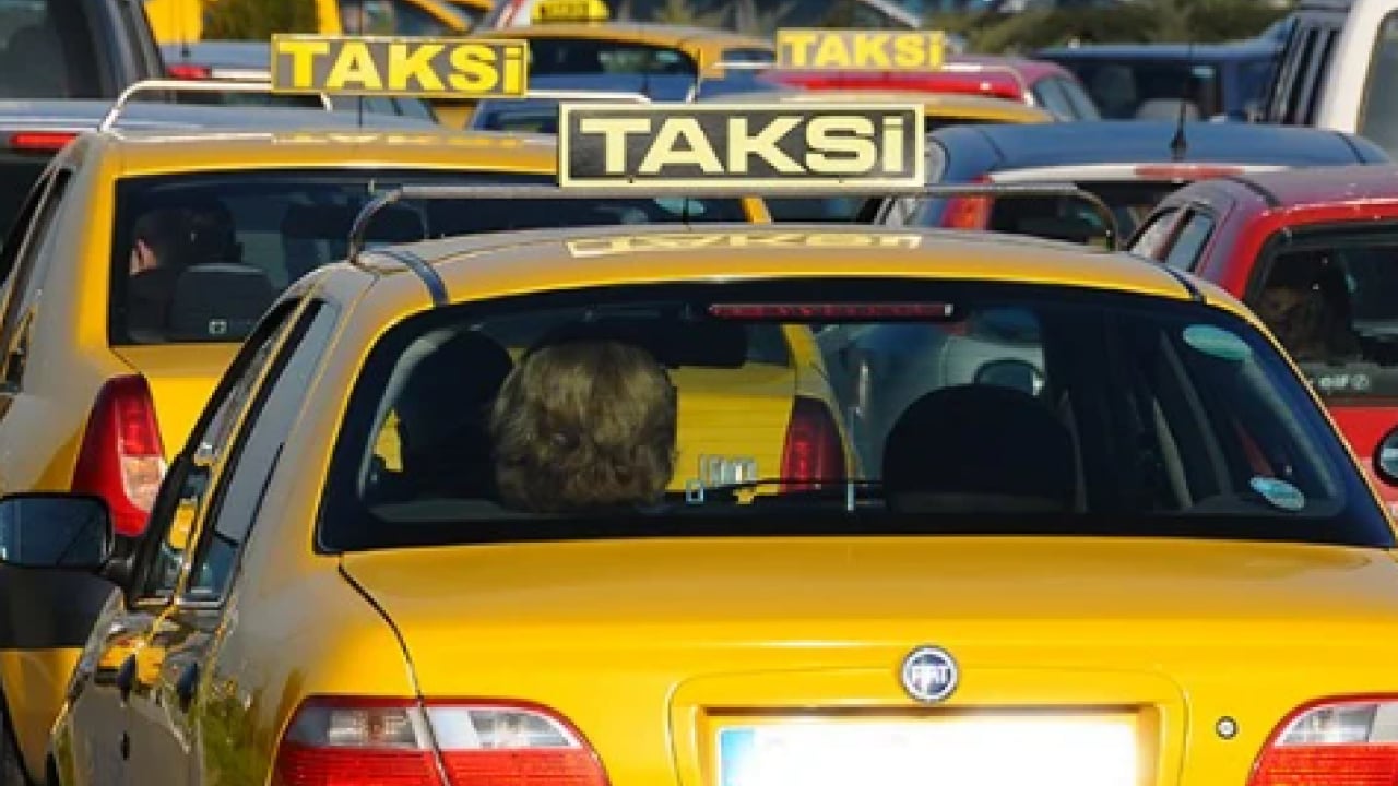Foto - Korsan taksicilik yapanlara kötü haber: Yeni yasa yürürlüğe giriyor