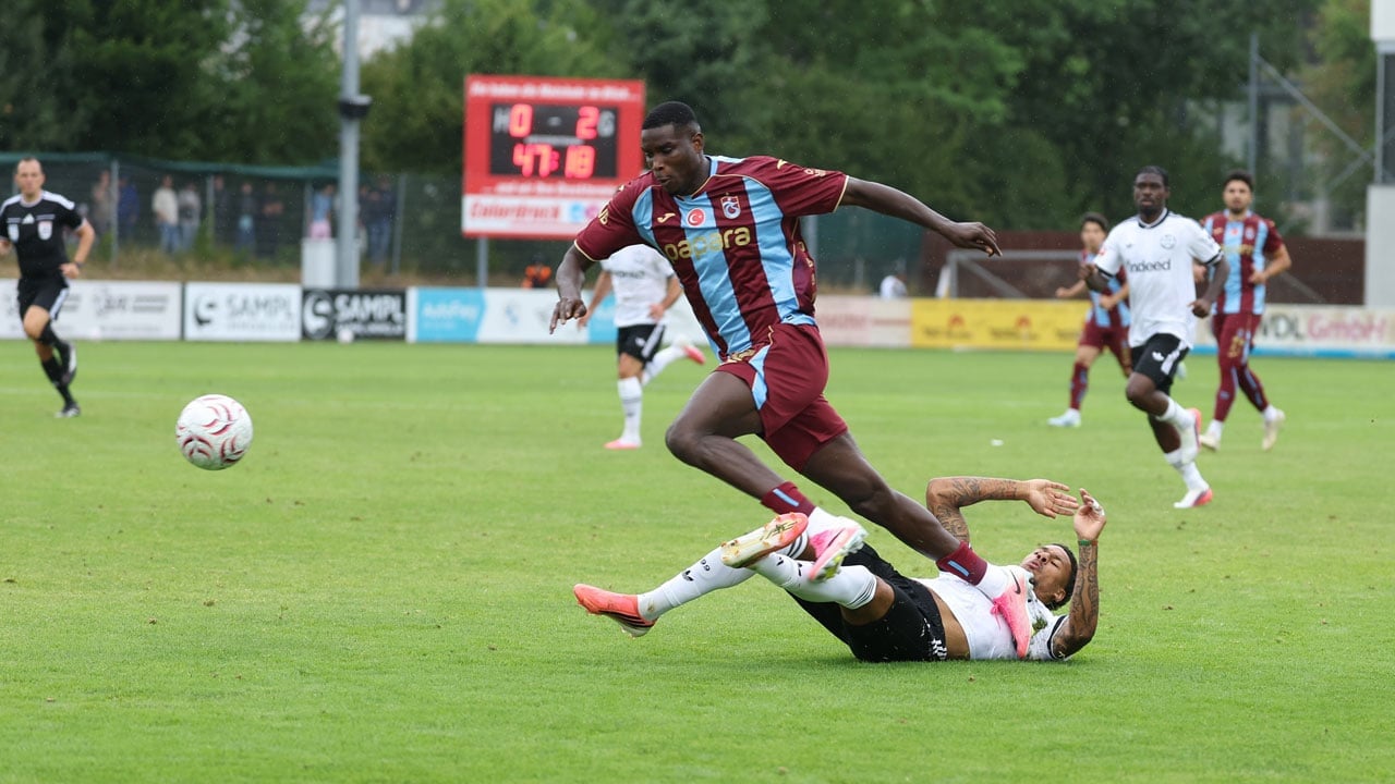 Kötü başlangıç! Trabzonspor, Eintracht Frankfurt'a farklı yenildi