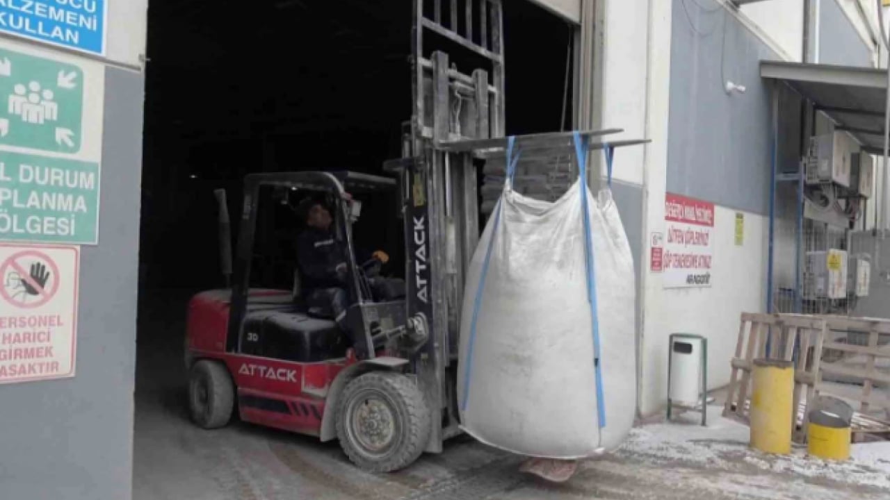 Foto - Köy köy dolaşıp işçi arıyorlar! Hindistan ve Venezuela'dan personel getirdiler