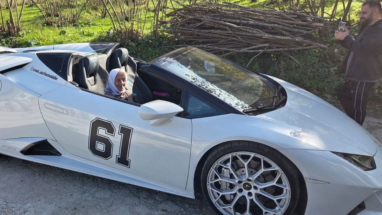 Köy yollarında milyonluk şov! Almanya’dan Lamborghini’yle döndü