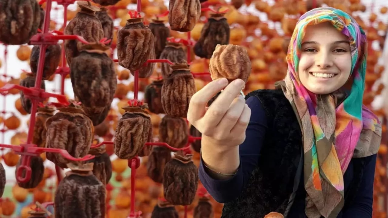 Köylü kadınlar hazineyi buldu! Sobada kurutup servet kazanıyorlar