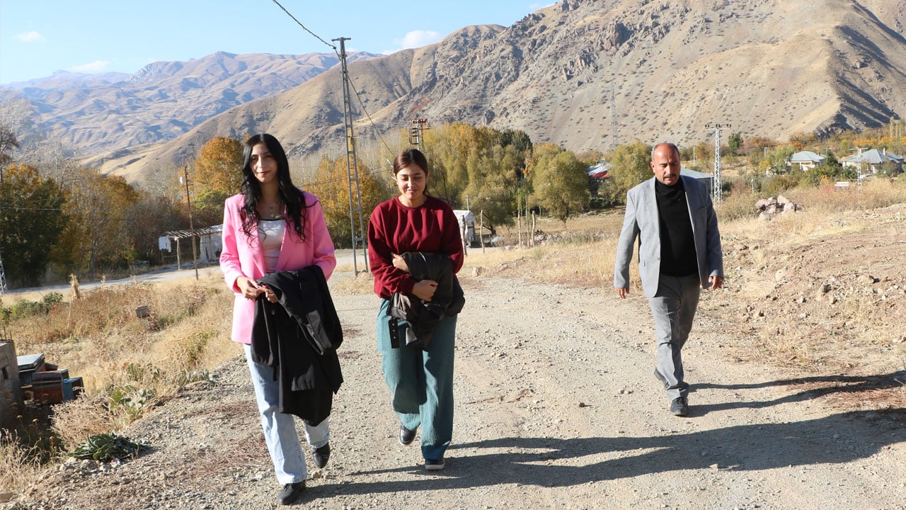 Foto - Köyün tamamı aynı soyadını taşıyor: Ortak soyadına ilginç çözüm