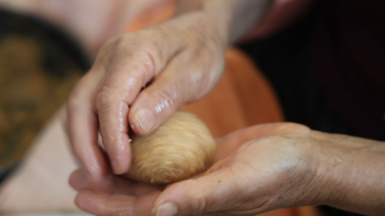 Foto - Kozan'da hazırlıklar başladı! Bayramın kokusu mutfaklardan yükseliyor
