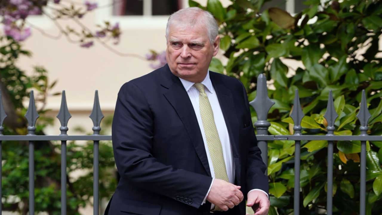 Foto - Kraliyet ailesi de pisliği görmezden gelemedi! Kral Charles süreci başlattı