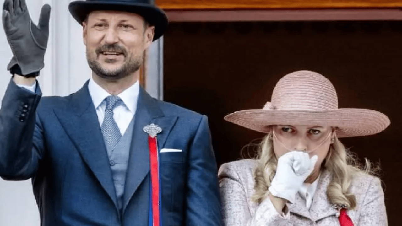 Foto - Kraliyet ailesi karıştı: Veliaht Prenses'in akciğeri iflas etti!