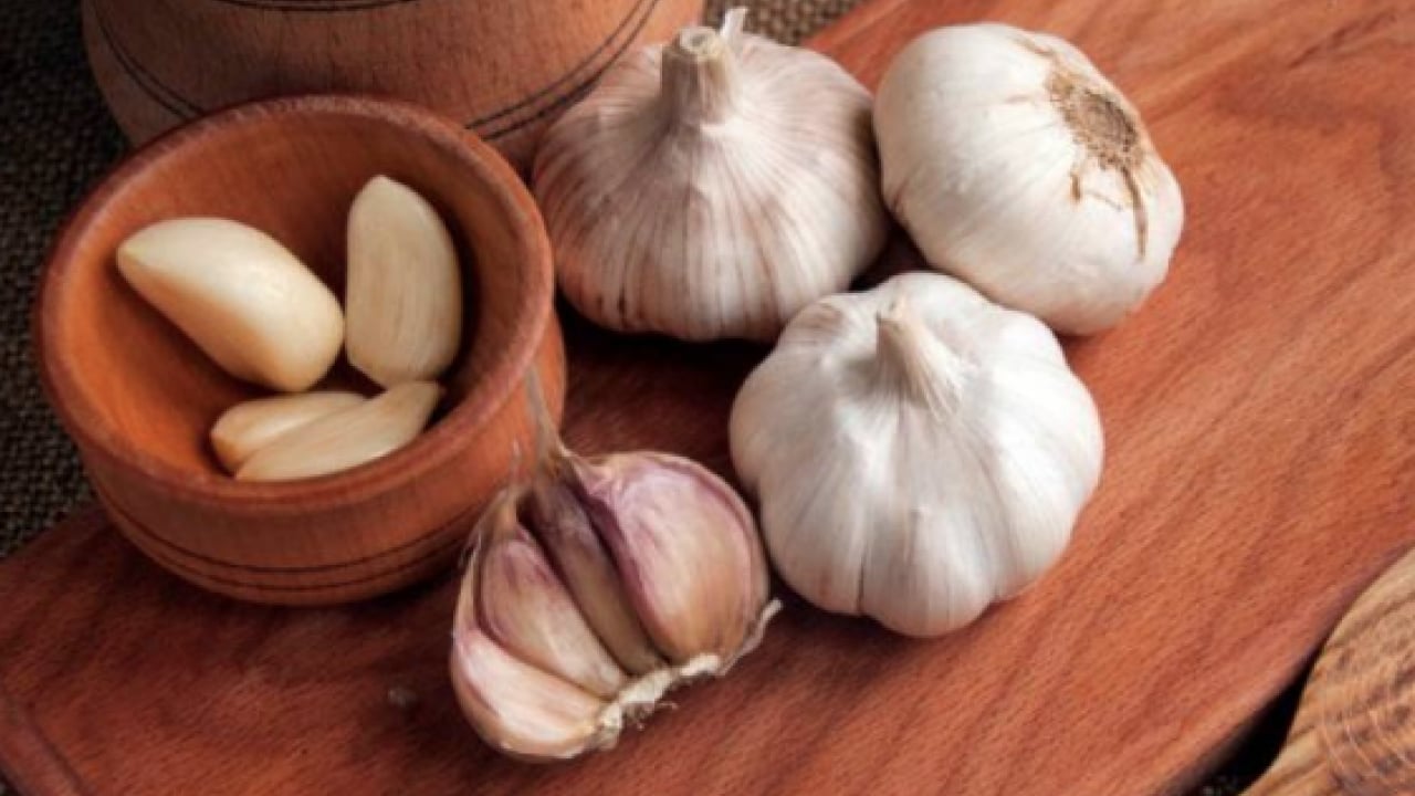 Foto - Kulaklarınız duymuyor ise bu çözüm sayesinde %97 daha net duyacaksınız: Arasında bağlantı olduğunu duyunca çok şaşıracaksınız!