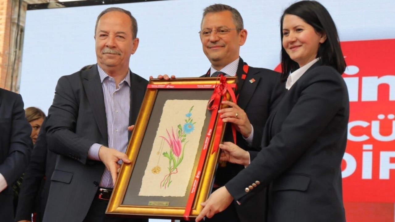 Foto - Kulisler alev alev yanıyor: Başkan Erdoğan o isme 'sen daha geçmedin mi?' diye sordu