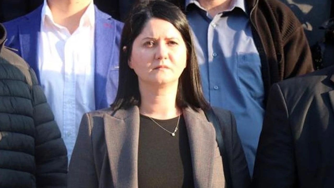 Foto - Kulisler alev alev yanıyor: Başkan Erdoğan o isme 'sen daha geçmedin mi?' diye sordu