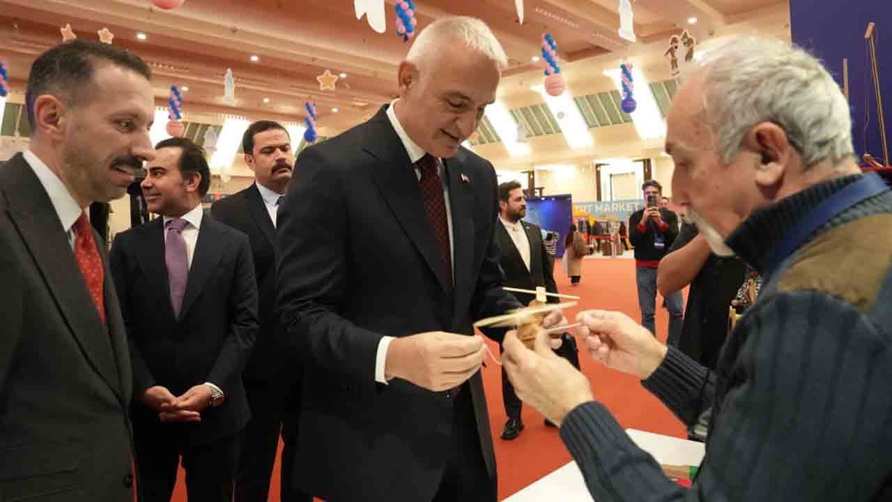 Foto - Külliye’de Ramazan’a yoğun ilgi! Çocuklar Külliye’de Ramazan’a yoğun ilgi gösteriyor
