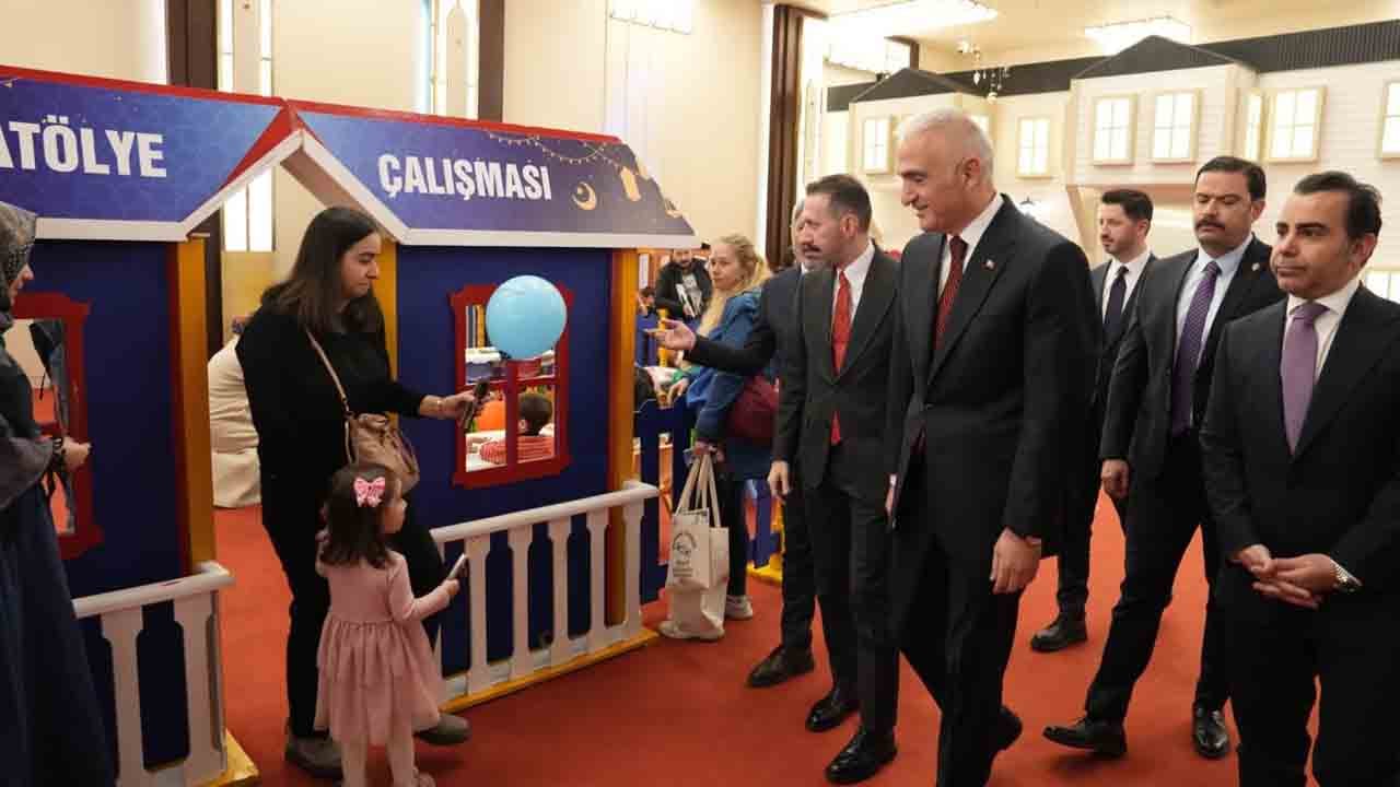 Foto - Külliye’de Ramazan’a yoğun ilgi! Çocuklar Külliye’de Ramazan’a yoğun ilgi gösteriyor