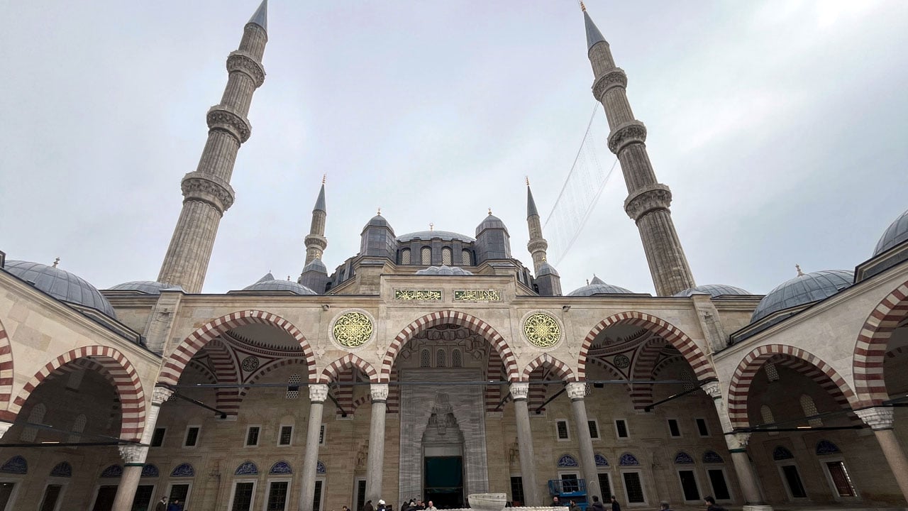 Kültür Mirası yeniden ibadete açıldı! Selimiye’de 4 yıl sonra ilk namaz