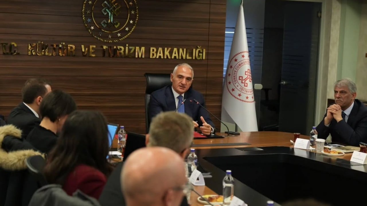 Kültür ve Turizm Bakanı Ersoy, turizm odaklı dijital platformların temsilcileriyle görüştü