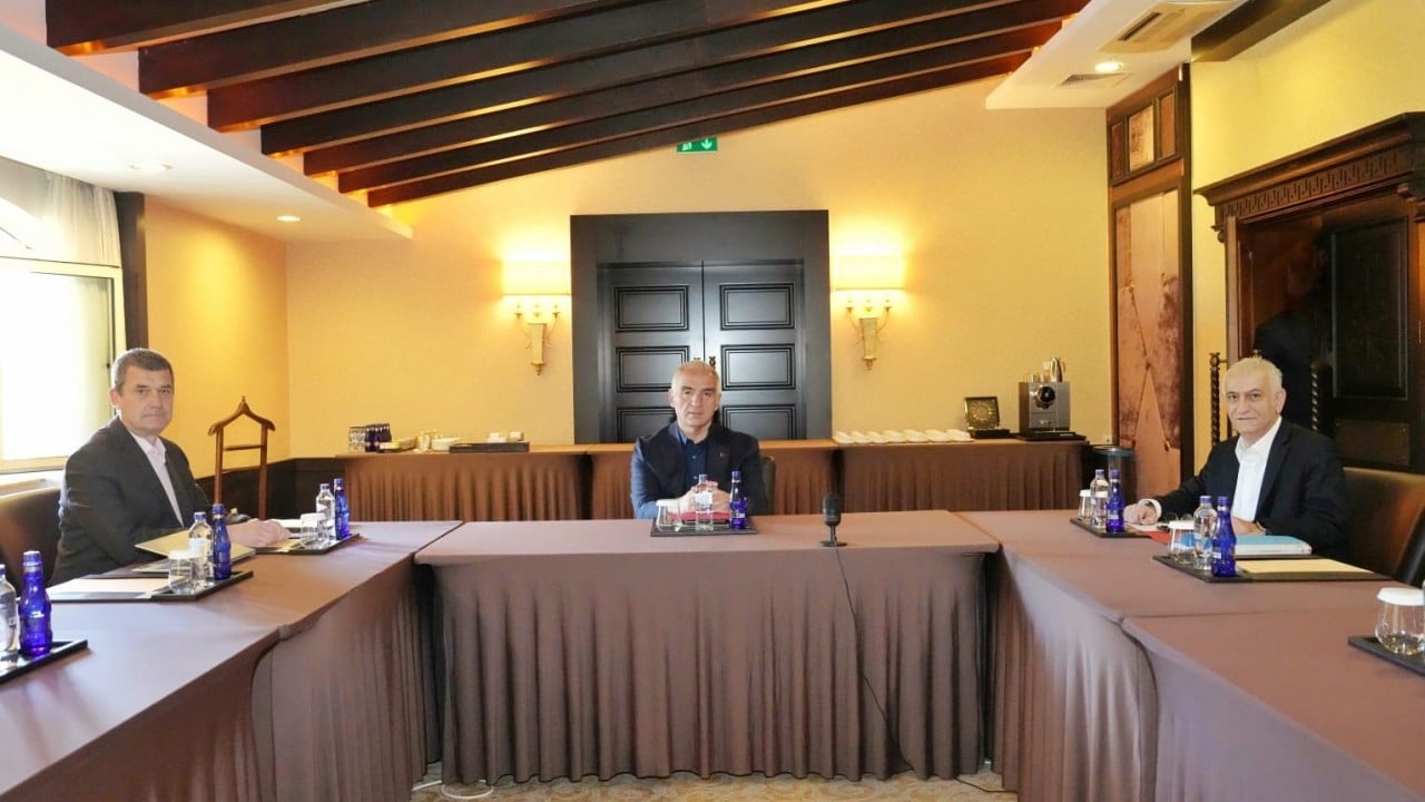 Foto - Kültür ve Turizm Bakanı Ersoy'dan dev tur operatörleriyle stratejik buluşma