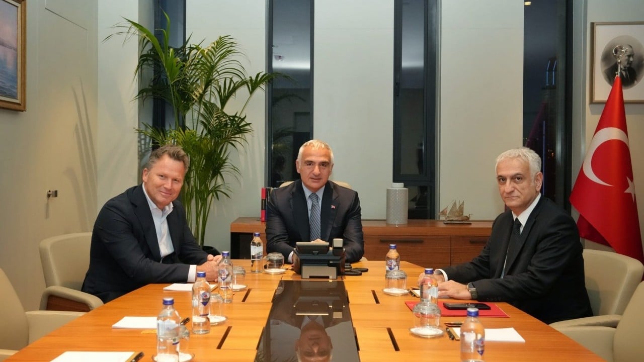 Foto - Kültür ve Turizm Bakanı Ersoy'dan dev tur operatörleriyle stratejik buluşma
