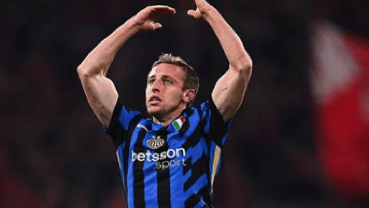 Kulüple ilişiğini feshetme eşeğine gelmişti ve.. Galatasaray'ın adını kullandı: İngiltere'ye gidiyor