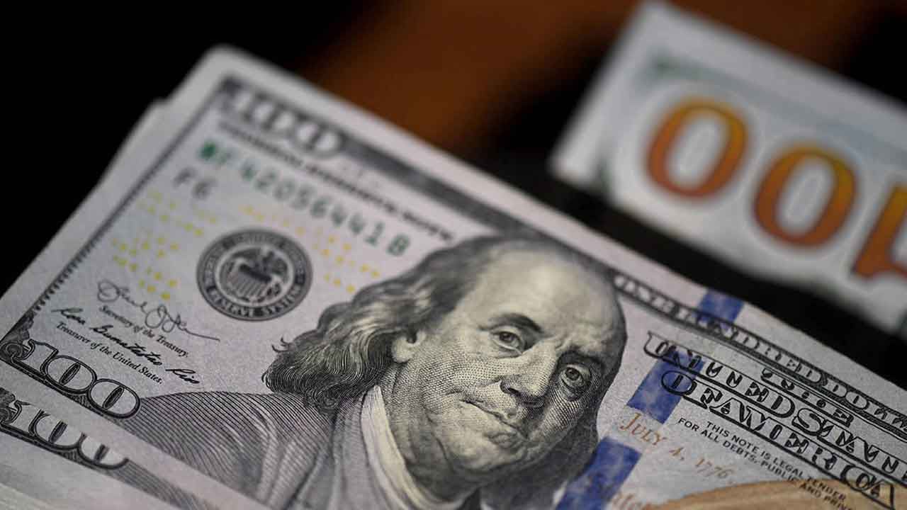 Kur sakin sularda ilerlerken ilginç tahmin geldi: Dolar 10 lira değişecek