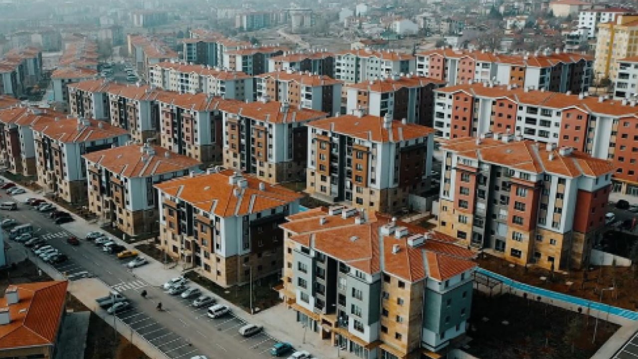 Foto - 'Kurada ismi çıkmayanlar üzülmesinler' 500 bin konut fırsatı bir daha geliyor!