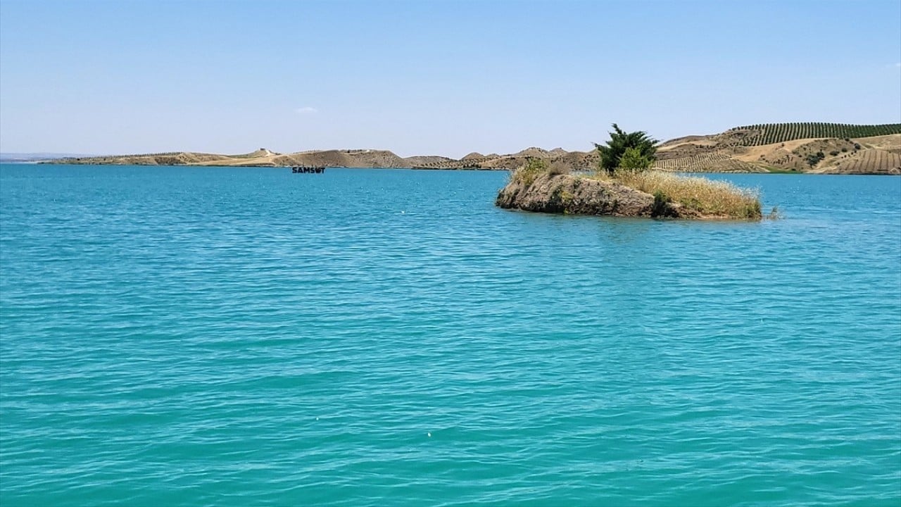 Foto - Kuraklıkla ortaya çıkan adacıklar suya gömüldü
