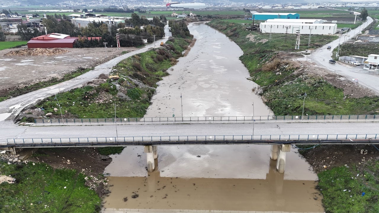 Foto - Kuraklıkta can çekişmişti, yeniden hayat buldu! İşte, Asi Nehri’nde son durum