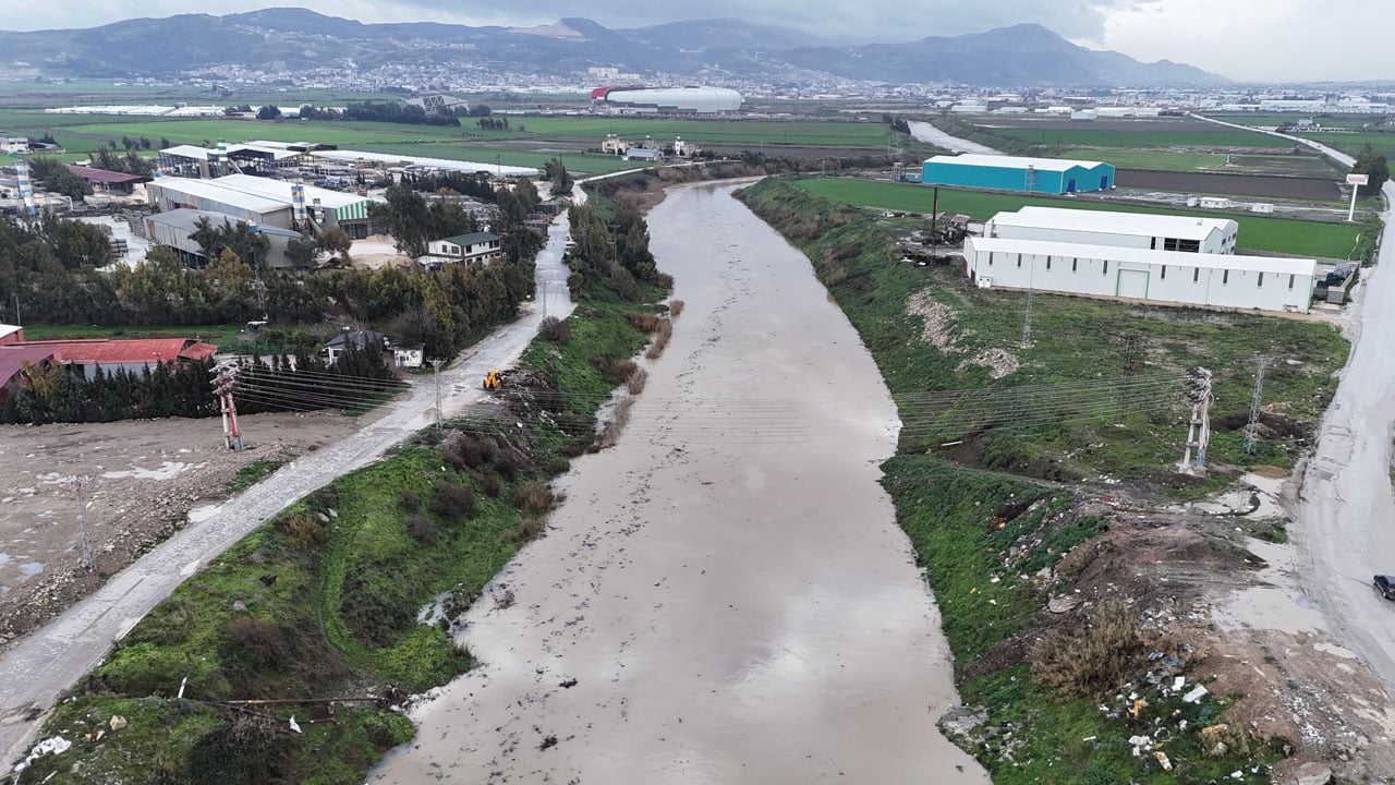 Foto - Kuraklıkta can çekişmişti, yeniden hayat buldu! İşte, Asi Nehri’nde son durum