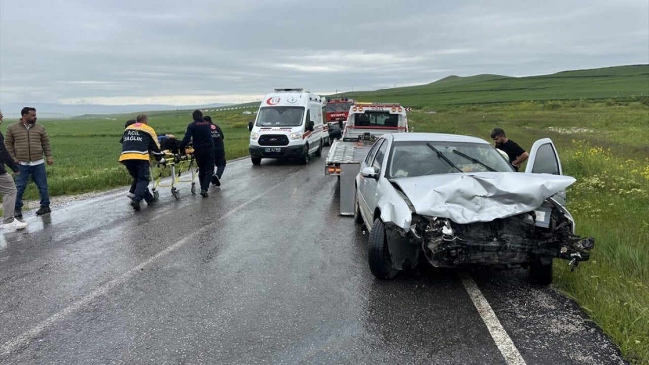 Foto - Kurban Bayramı tatilinde meydana gelen trafik kazaları! Bakan Çiftçi acı bilançoyu açıkladı 