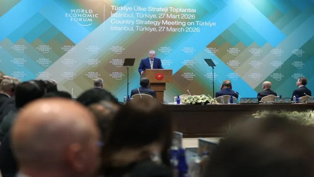 Foto - Küresel devler İstanbul’da eğildi! WEF’ten Türkiye için "benzersiz güç" itirafı: Siz olmadan çarklar dönmüyor