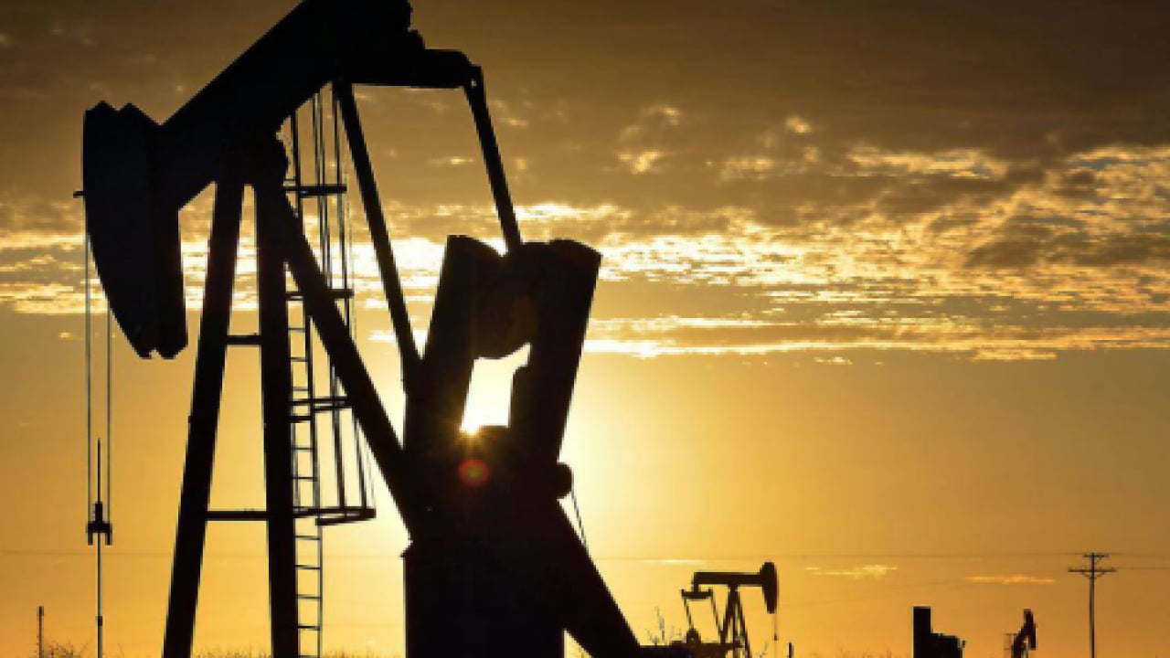 Foto - Küresel piyasalarda petrol düşüşte: Brent petrol 70 dolar seviyesine geriledi