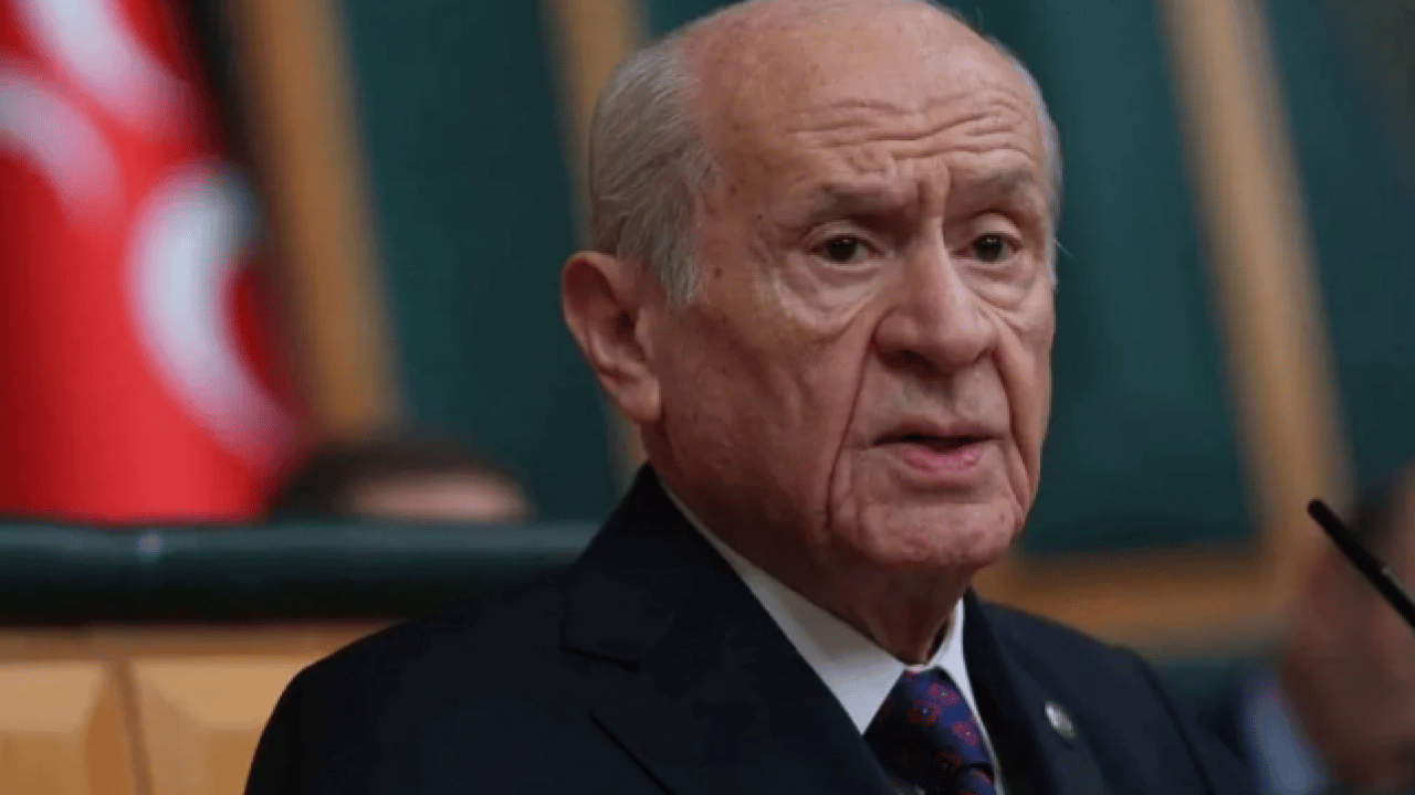 Foto - Kürsüde kükrüyordu ama şimdi ayağına gitti! Dervişoğlu ve Bahçeli arasında ilginç anlar