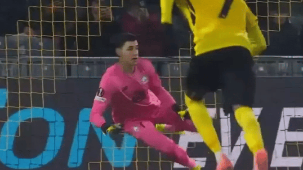 Foto - Kurtardığı penaltılar işe yaradı: İngiliz devi Berkeyi istiyor!